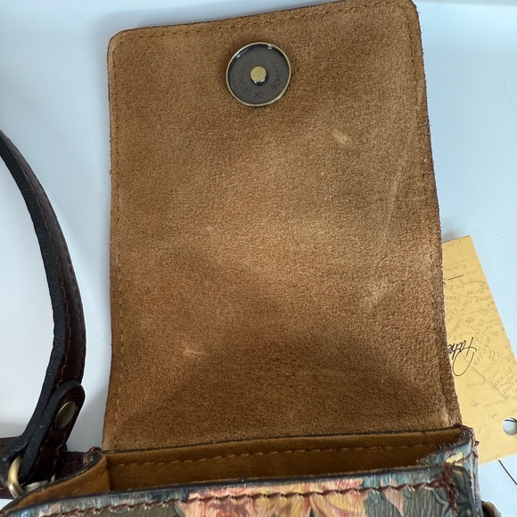 Patricia Nash Rivalta Crossbody Mini Bag – English Country Floral – NWT - Picture 12 of 15